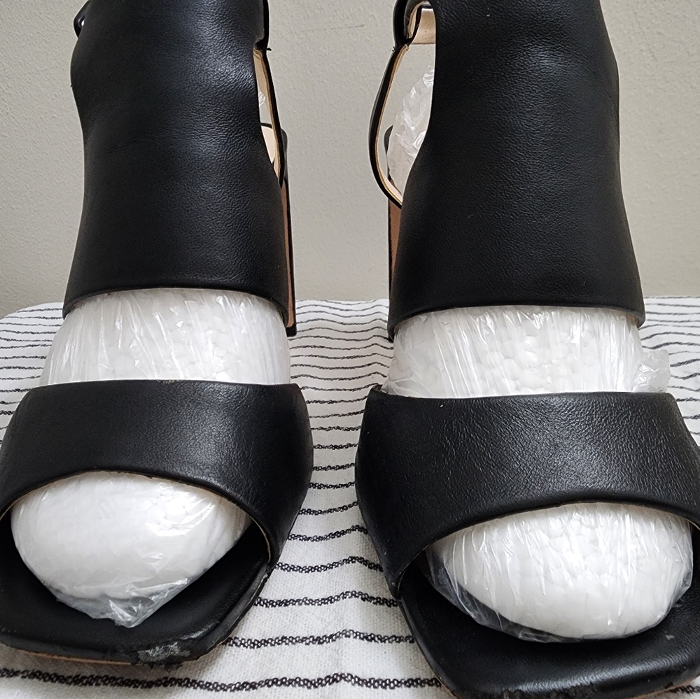 Enzo Angiolini Chic Black Open-Toe Heels - Picture 3 of 11